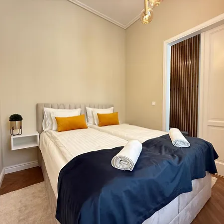 Downtown Superior Bestern Апартаменты *