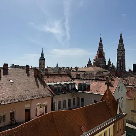 Downtown Superior Bestern Апартаменты